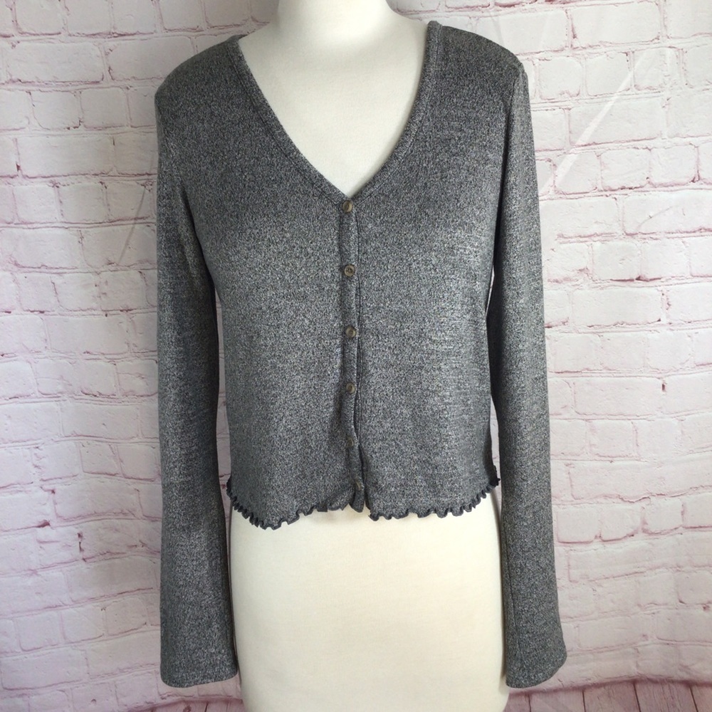 American Eagle Outfitters Soft and Sexy Plush Gray Cropped Cardigan - Small